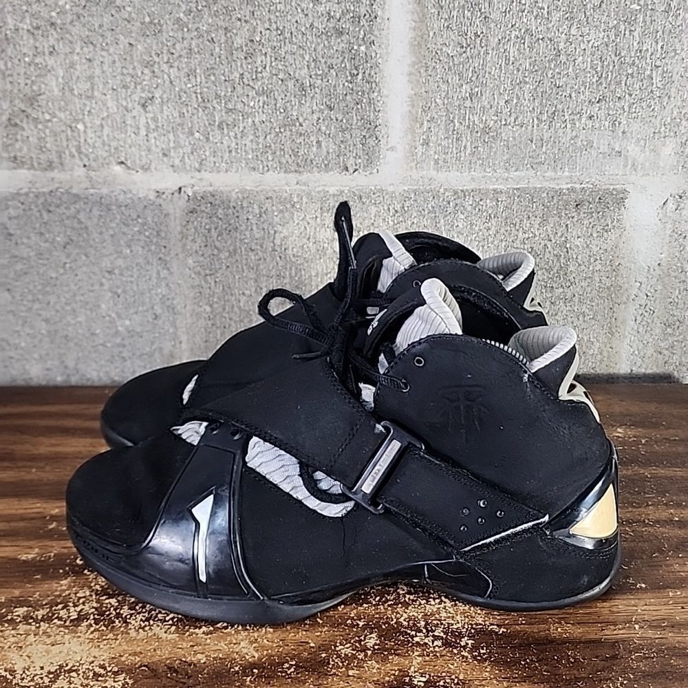 Vintage 2006 Adidas T-Mac 5 Black/Gold/Silver Basketball Shoes Mens Size 8.5